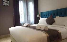 77 Boutique Hotel